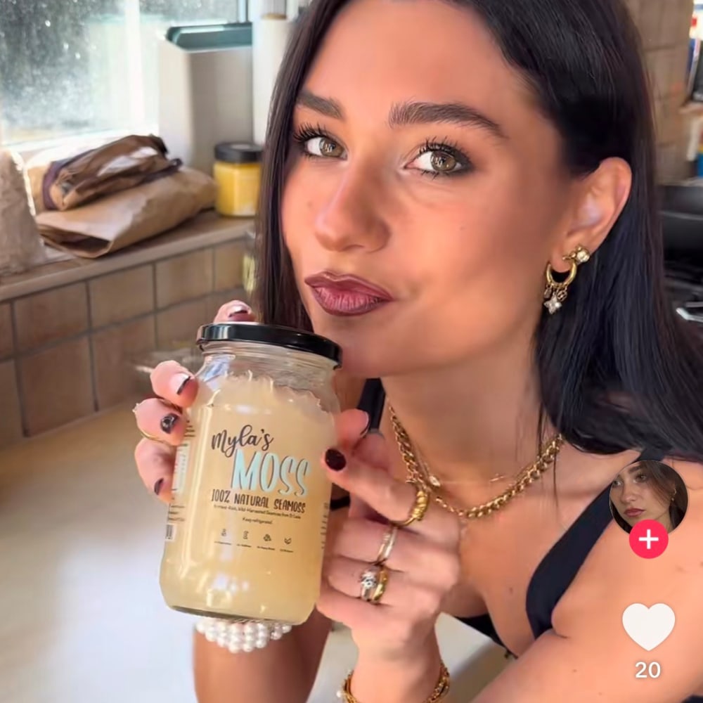 Affiliate creator promoting a product